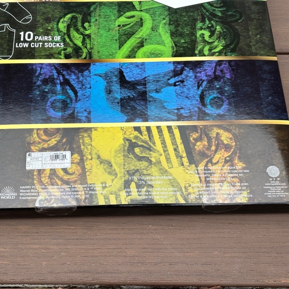 Harry Potter Christmas 15 Days of Socks WOMEN'S Shoe Size 4-10 Advent Calendar - Picture 3 of 4